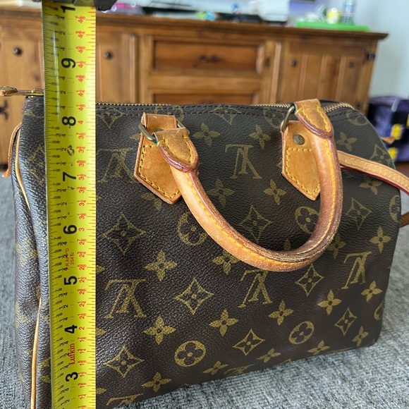 Vintage Louis Vuitton handbag from 90s - Picture 12 of 14